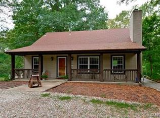 7 Jamestown Acres, Florissant, MO 63034