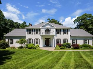 65 Philip Dr, Shelton, CT 06484