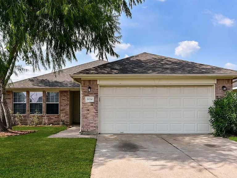 19710 Buckland Park Dr — Photo 1