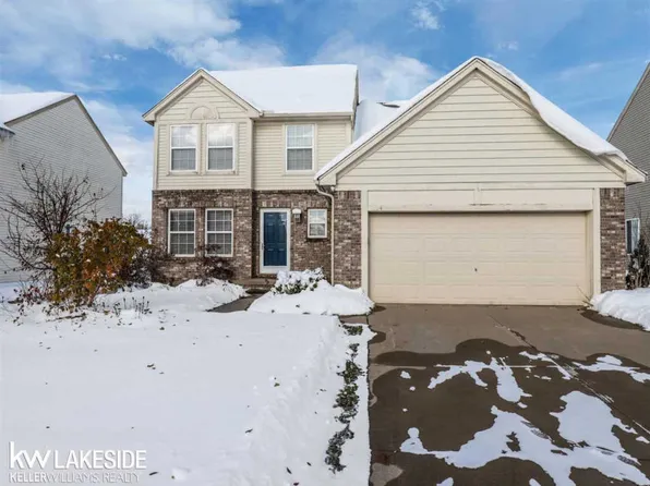 734 Arusha Dr, Pontiac, MI 48341