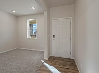 Bergamot Plan, Buffalo Highlands: The Flora Collection, Commerce City, CO 80022