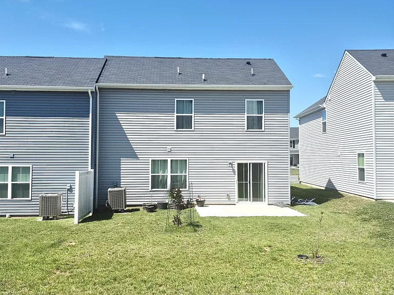 130 Robinia Rd — Photo 35