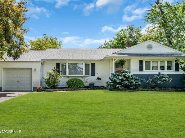 41 Marjorie Drive, Toms River, NJ 08755