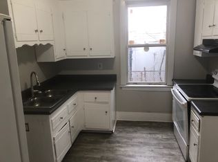 11 Elm St, Petersburg, VA 23803