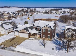 701 9th St NW, Byron, MN 55920