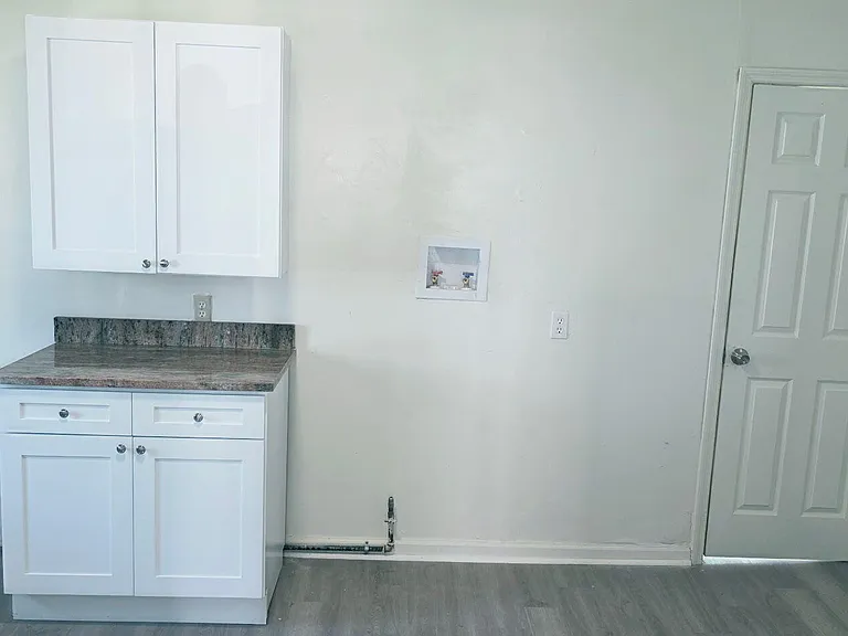 404 Fisher Ave — Photo 5
