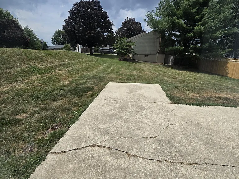 1548 Fieldview Cir — Photo 11