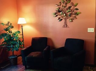 1655 S Ingram Mill Rd #204, Springfield, MO 65804