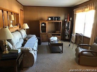 3rd image of 703 McClain St