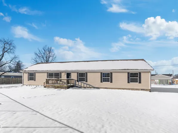 912 N Ashley St, Brazil, IN 47834