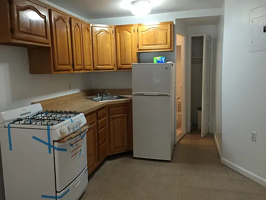 Rented by GPA Realty | media 16