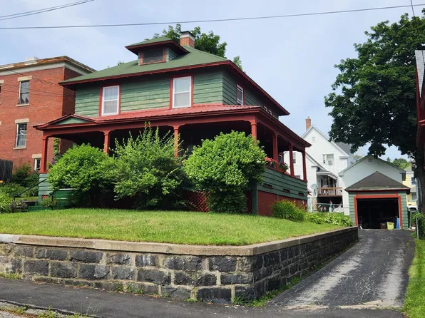 182 Madison Avenue, Berlin, NH 03570