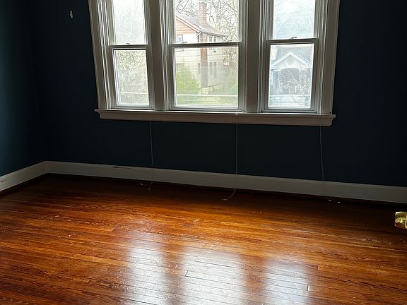 2nd image of 510 Rose Hill Ave