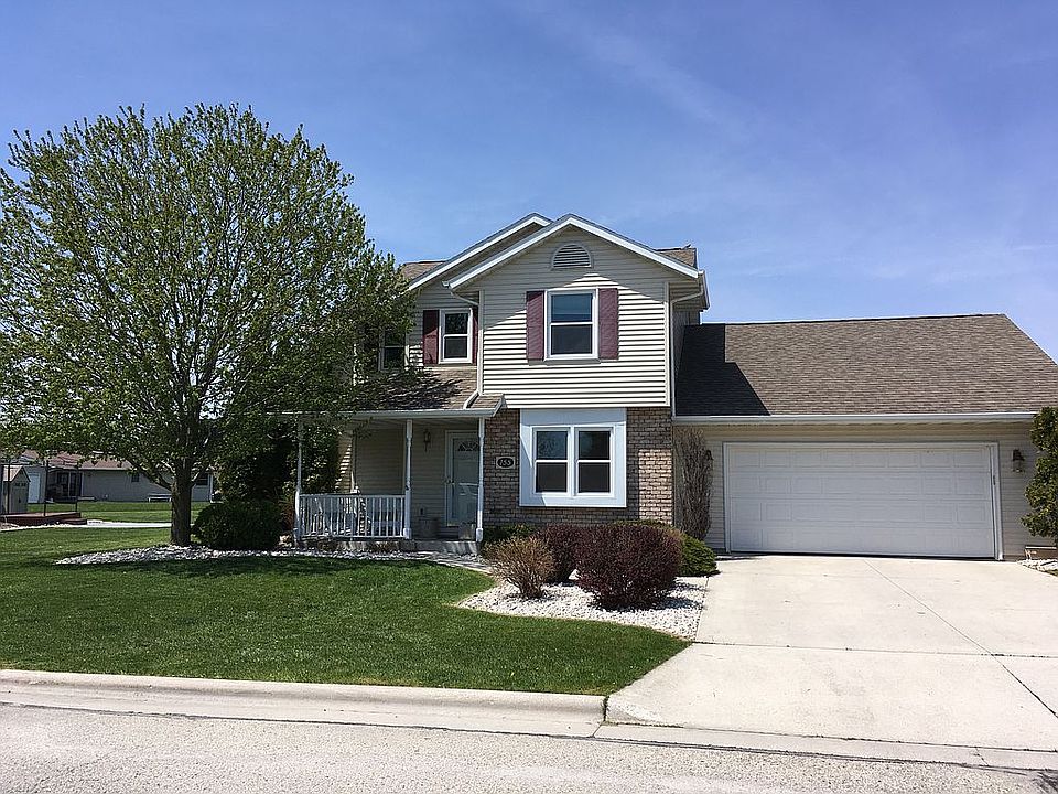 1st image of 155 Westridge Dr