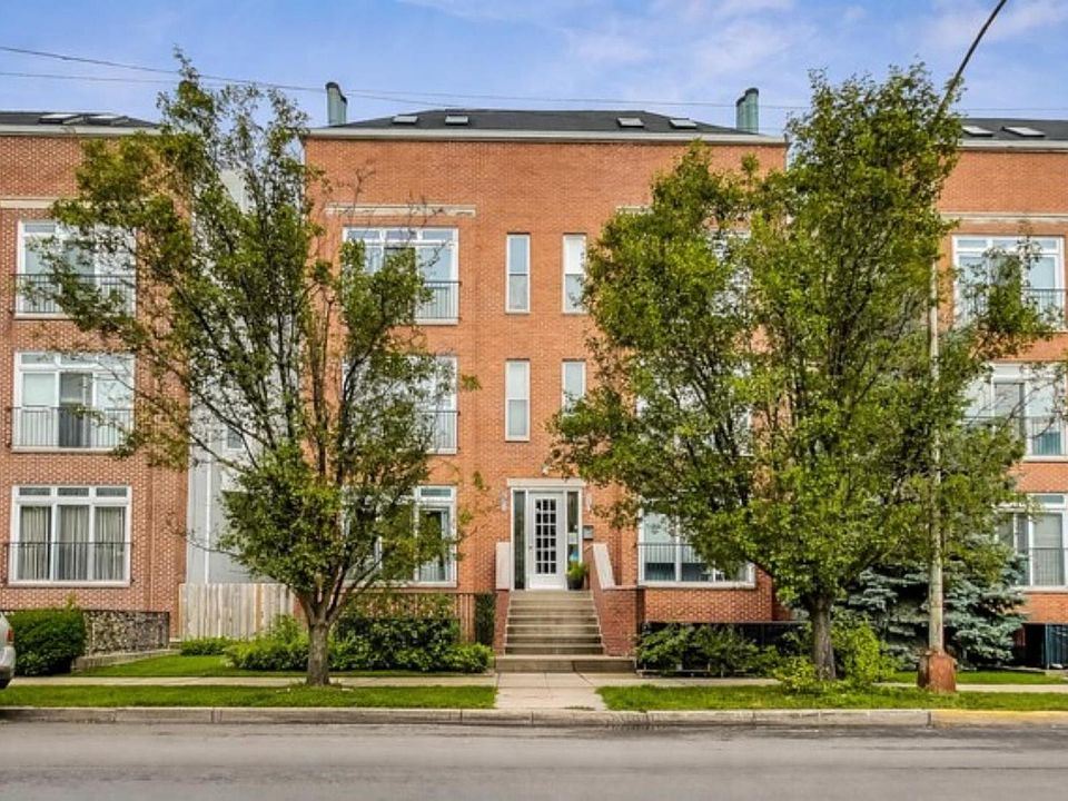 1st image of 1718 W Diversey Pkwy #3