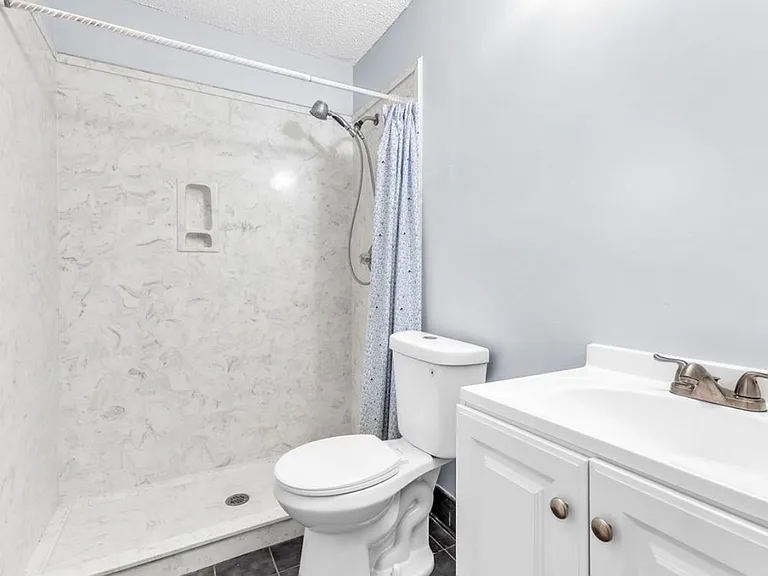 3692 Fairfield Dr — Photo 19