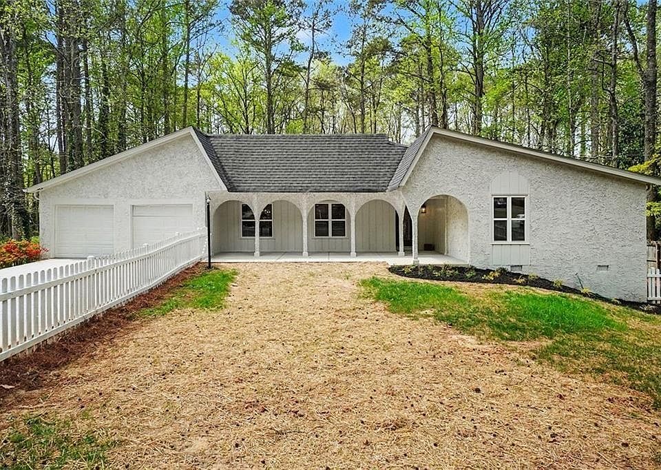 1st image of 1827 Meadowood Dr