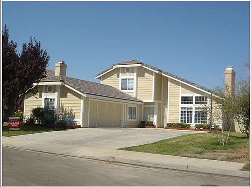 1st image of 43871 Carefree Ct