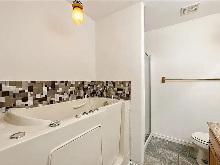 20593 Pug Gayer Rd — Photo 17