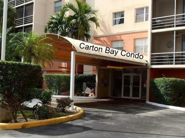 2821 NE 163rd Street #5U, North Miami Beach, FL 33160