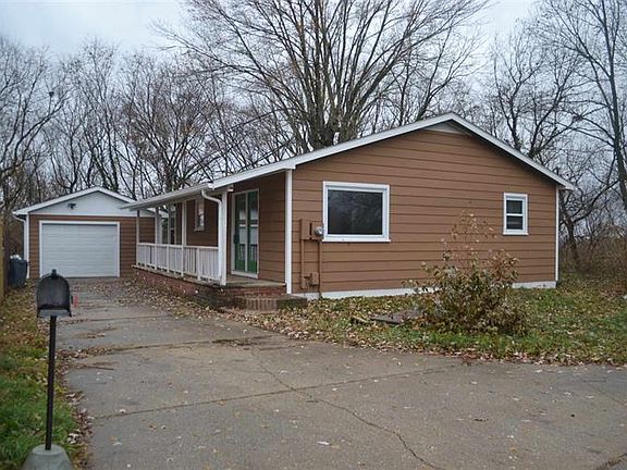 2nd image of 117 Deems Dr