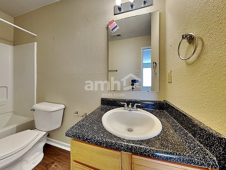 2162 Providence Dr — Photo 12