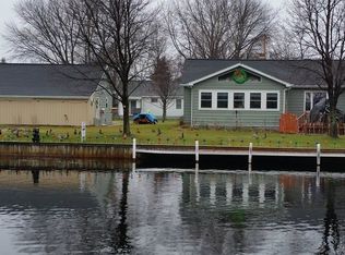 105 Shawnee Trl, Prudenville, MI 48651