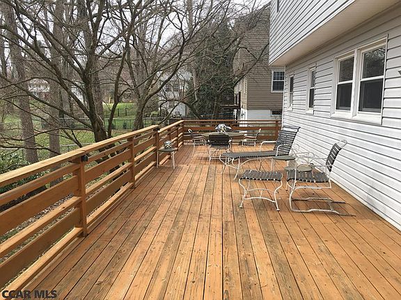 3rd image of 608 W Hillside Ave