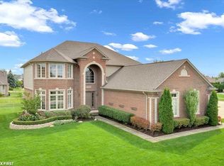 50782 Nesting Rdg, Update, MI 48044