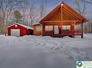 3620 Sequoia Dr, East Stroudsburg, PA 18302