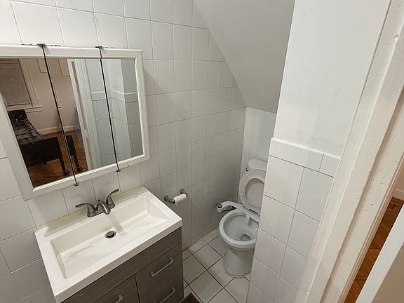 5th image of 10555 130th St