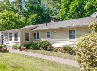 2 Mount View Ave, Auburn, MA 01501