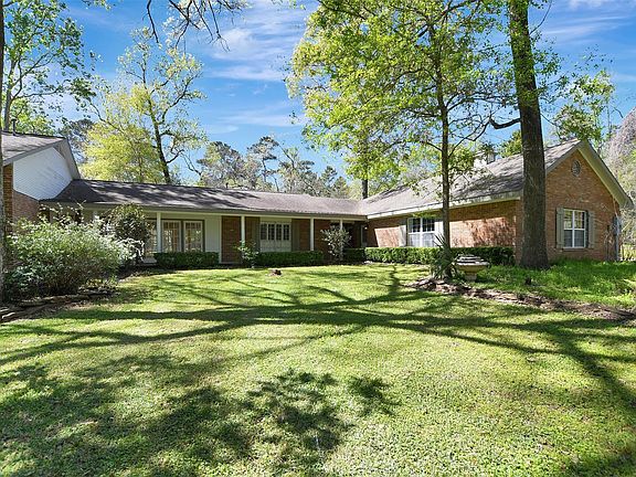 4th image of 16002 Koenig Ln