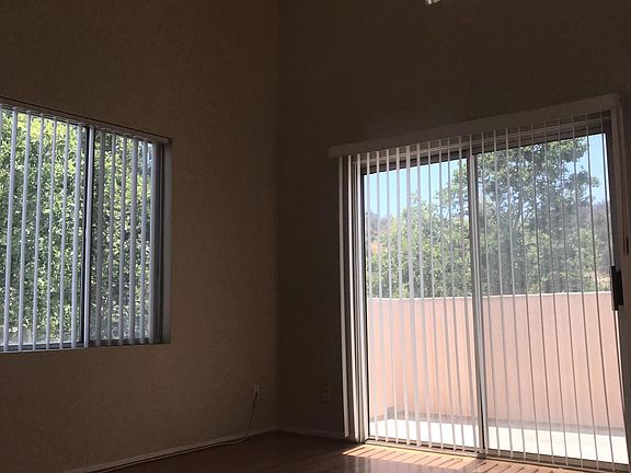 5th image of 21200 Trumpet Dr