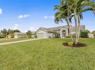 9139 Aster Rd, Fort Myers, FL 33967