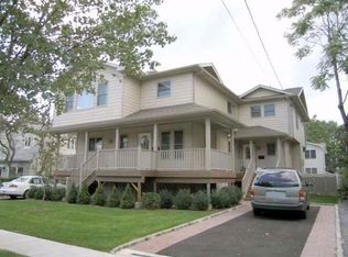 57 Edgewood Rd, Port Washington, NY 11050