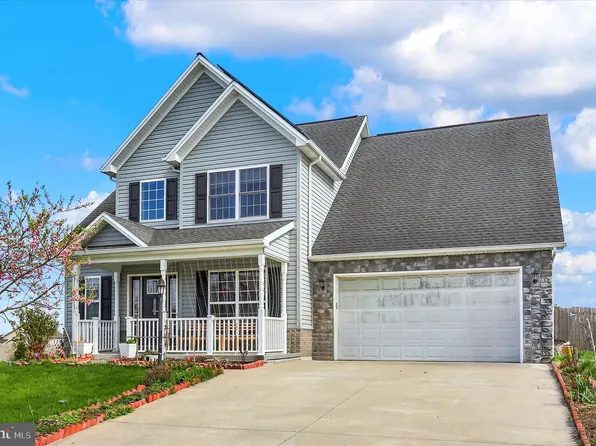 6249 Chatham Glenn Way N, Harrisburg, PA 17111