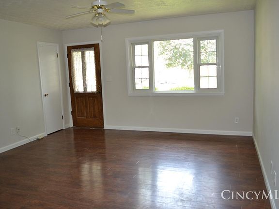 2nd image of 6471 Glenmont Dr