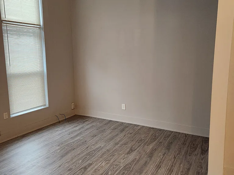 3-23 S Front St — Photo 11