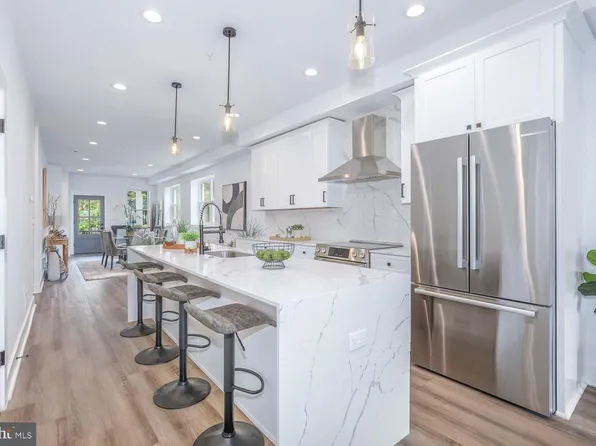 424 Taylor St NW #1, Washington, DC 20011