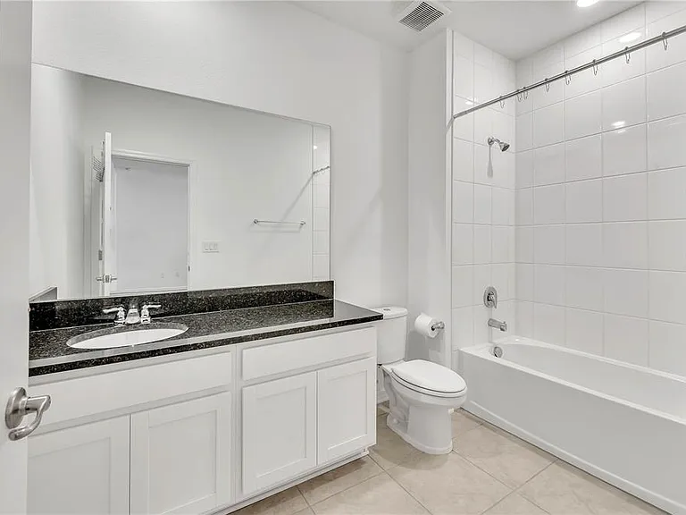 11532 Woodleaf Dr — Photo 24