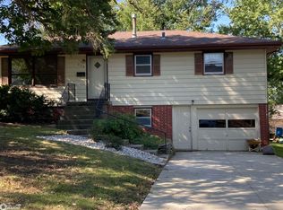 434 Westgate Rd, Carroll, IA 51401