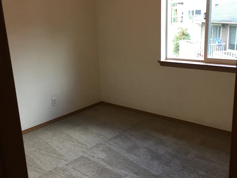 5747 Fallbrook Ln — Photo 24