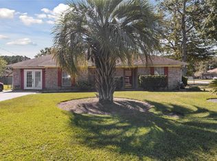 149 Thornbriar Dr, Hinesville, GA 31313