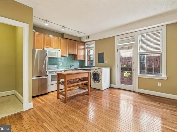 1401 Columbia Rd NW APT 209, Washington, DC 20009
