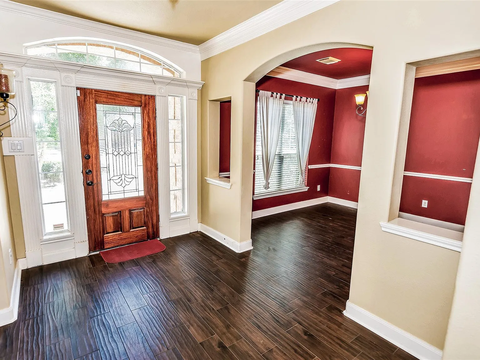 4 bed, 3.5 bath, 2974 sqft, $3,650 — Photo 3