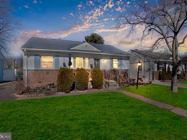 6141 Amon Ave, Pennsauken, NJ 08110