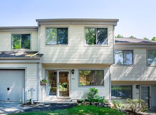 802 Hunters Run, Dobbs Ferry, NY 10522