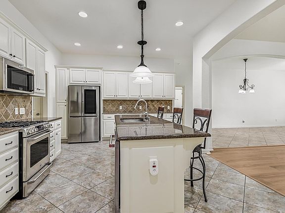 3rd image of 2019 Westvalley Pl