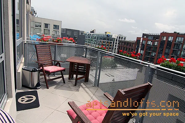 Rented by aptsandlofts.com | media 16